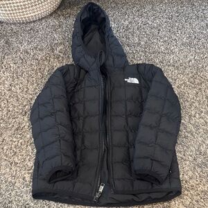 The North Face Kids Charcoal Puffer Jacket